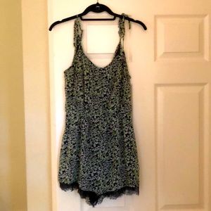 Green/ black floral romper